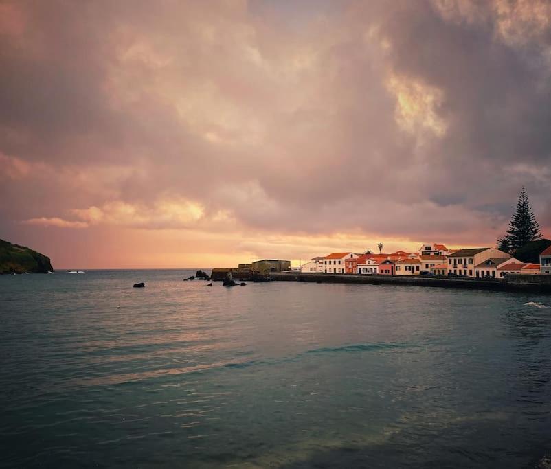 Relaxing House By The Beach - Casa Rosa Horta  Dış mekan fotoğraf